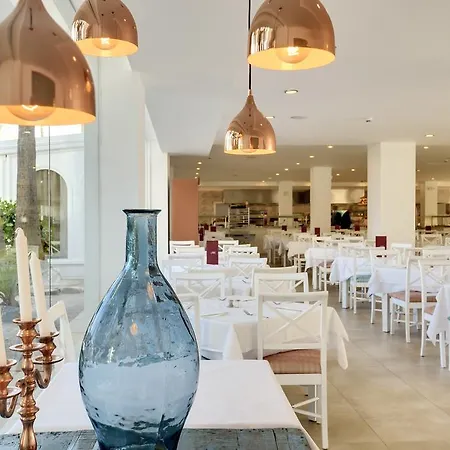 Alcudia Garden 3*