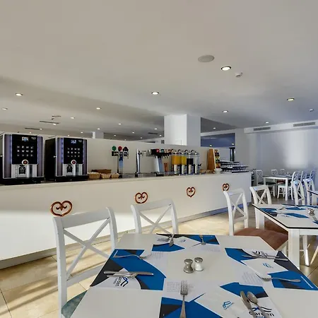 Alcudia Garden